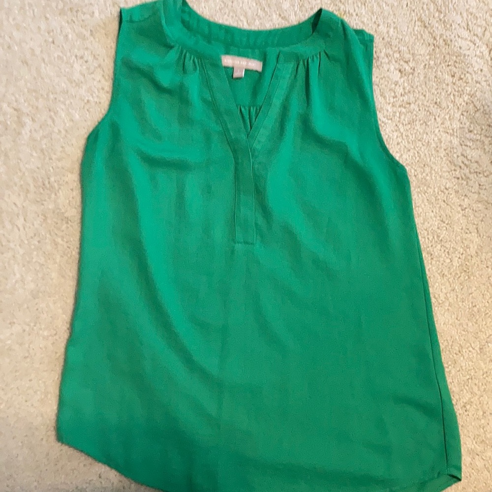 Banana republic size small green blouse tank.